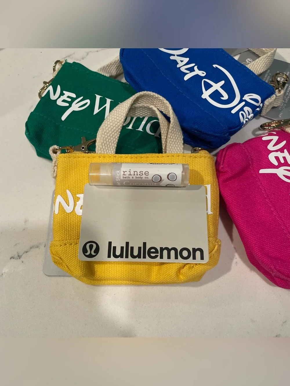 NWT Walt Disney World Logo Mania Mini/Micro Tote Bag Charm Keychain in Green